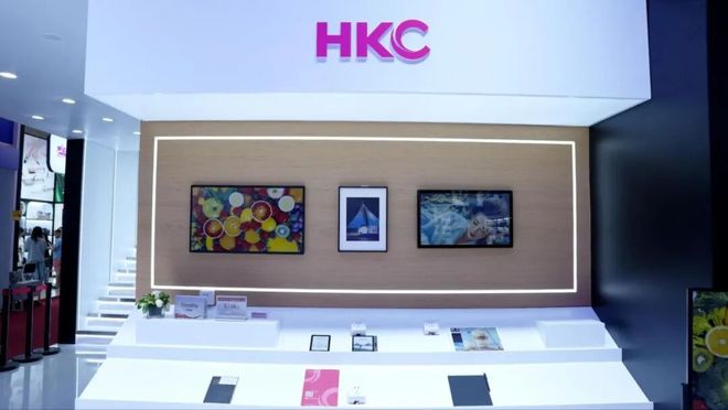 LED、217寸4K一体机等亮相广交会pg电子模拟器惠科携116寸Mini(图3)